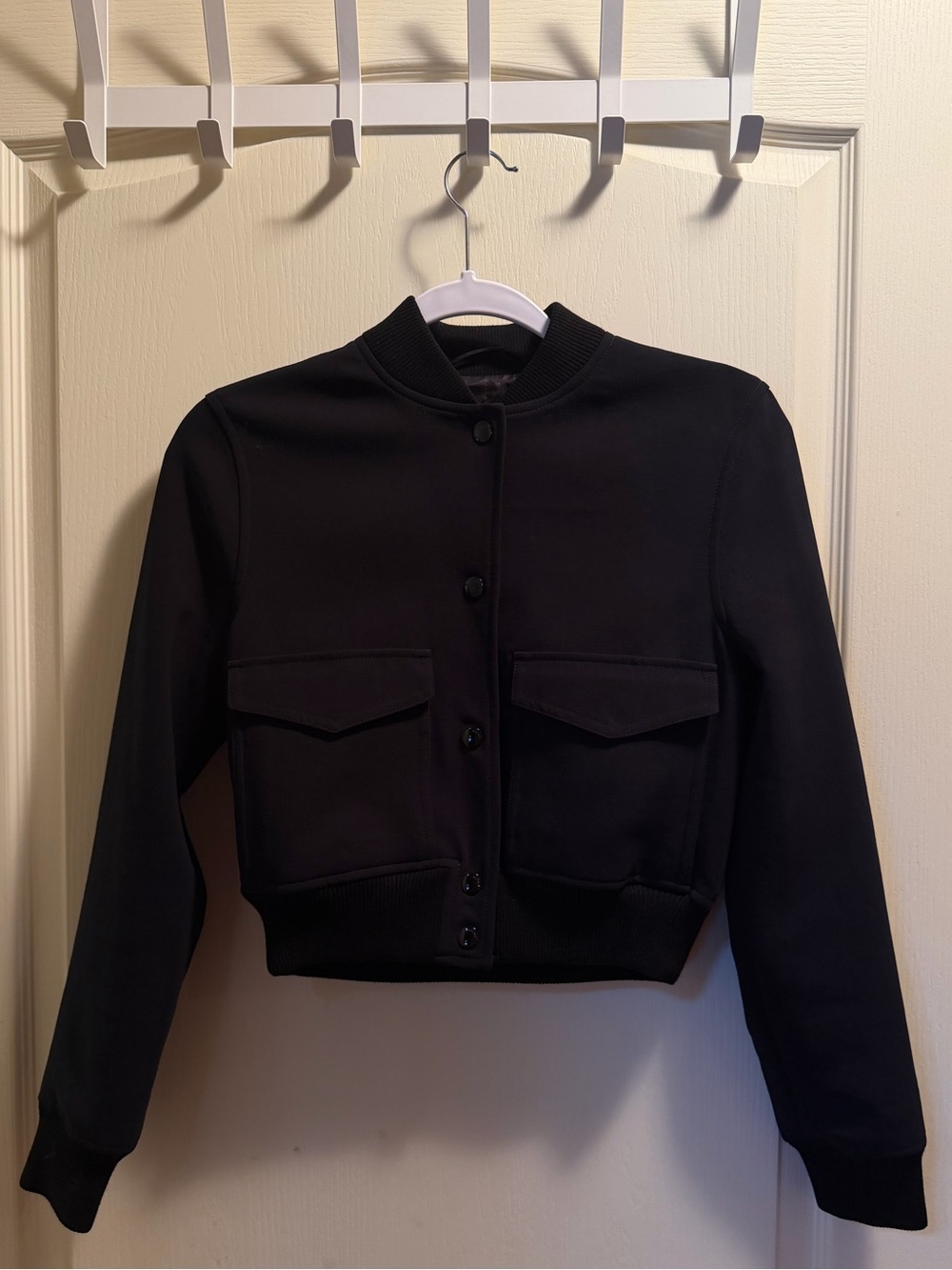 EUC Aritzia Wilfred Stella Bomber Black